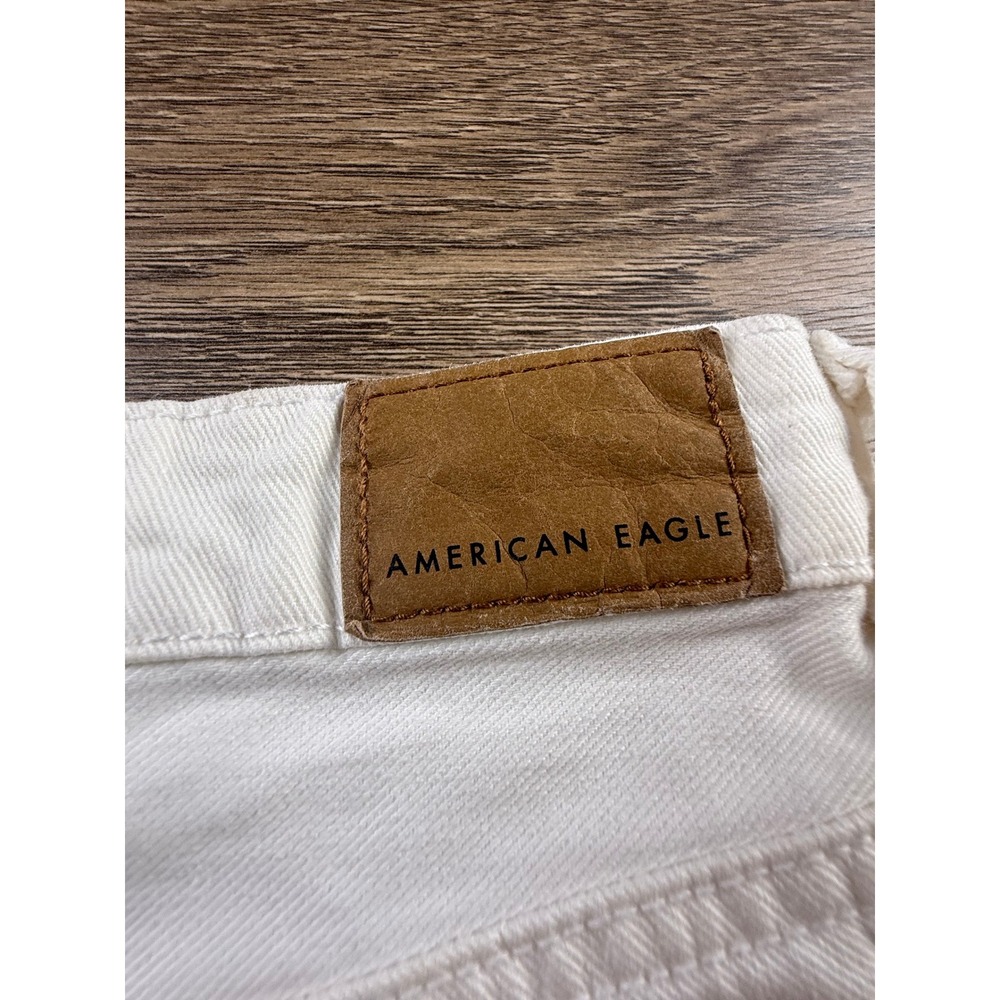 American Eagle Highest Rise Baggy Shorts White Distressed Denim Size 4 27W NEW - Picture 11 of 13
